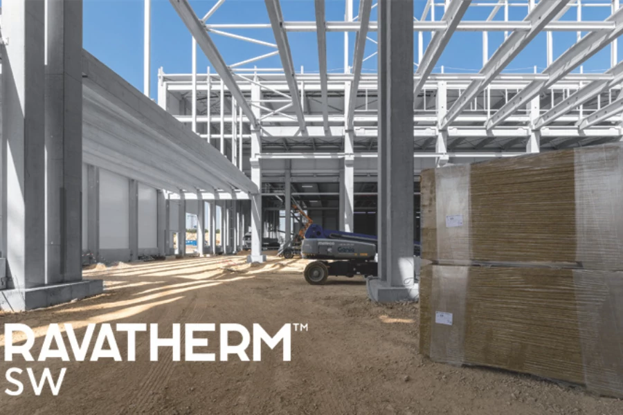 RAVATHERM hőszigetelések – csarnoképületeken is!