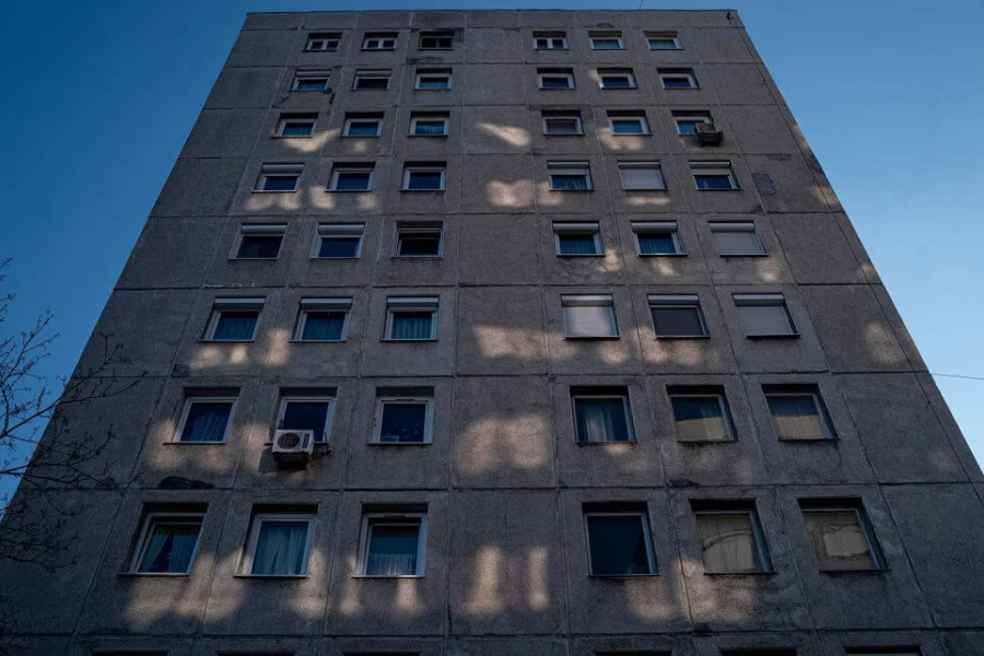 Hőkamerás vevők és energiatanúsítvánnyal trükköző eladók a lakáspiacon