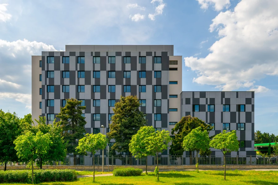 Mozaik Apartmanház, Budapest – egy látványos társasház a Kopaszi-gát közvetlen közelében