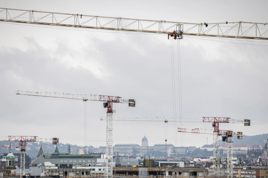 Visszaesett az építőipar, de van jó hír is az építkezőknek
